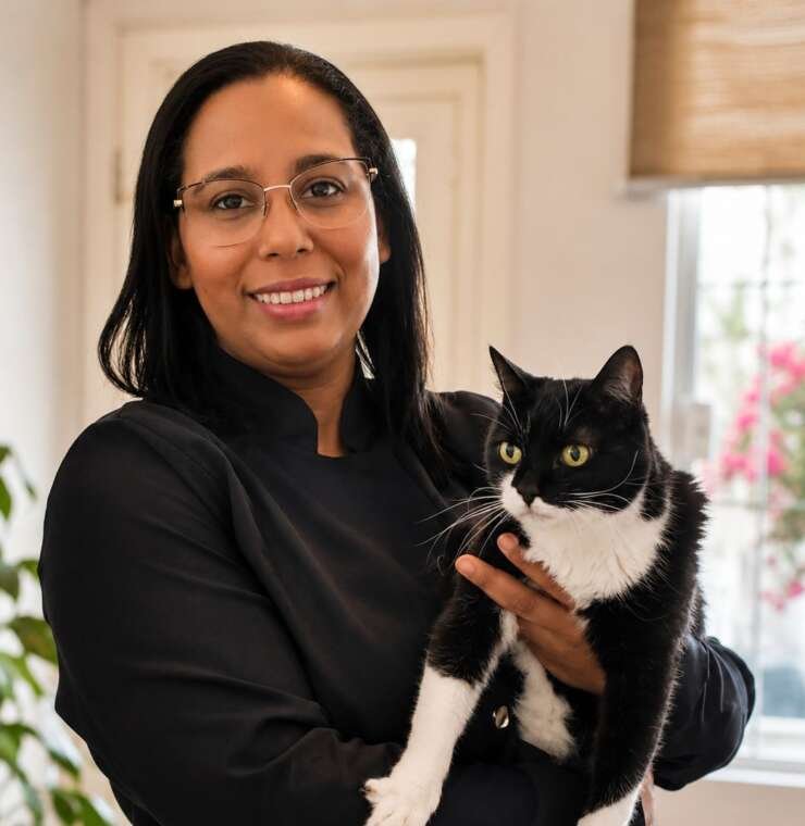 Dra. Isabela Lima